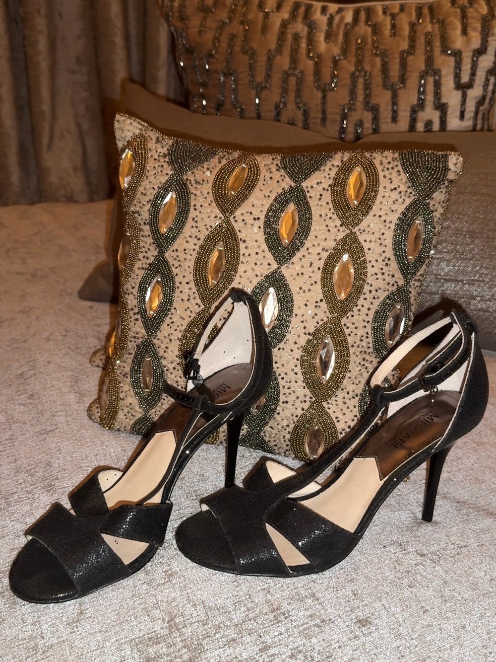 MICHAEL KORS BLACK ANKLE STRAP HEELS PUMPS SANDALS STILETTOS